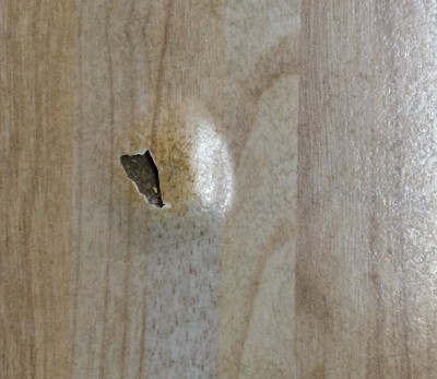 4. treshhiny na laminate