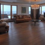 AmberWood паркетная доска в конференц зале 3